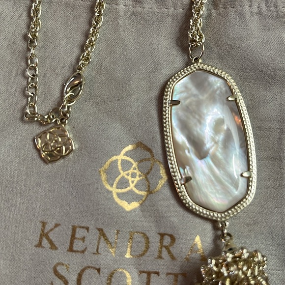 Kendra Scott Rayne Necklace - Picture 3 of 3